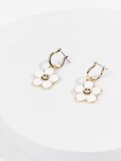 Smiley Daisy Earrings