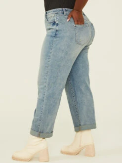 Blaire Boyfriend Jeans -Deals Trending US Clothes Store 000940 112498C ACID WASH 03