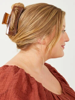 Emily Box Claw Clip - Brown 5 Emily Box Claw Clip - Brown -Deals Trending US Clothes Store 001038 TCB 1045 BROWN BROWN 06