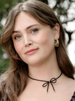 Beaded Bow Choker Necklace