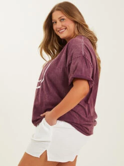 Smiley Face Oversized Tee -Deals Trending US Clothes Store 002035 AH3541TK WINETASTING 02