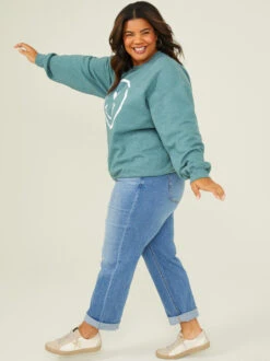 Smiley Oversized Sweatshirt -Deals Trending US Clothes Store 002035 AH3932TK SILVER PINE 02