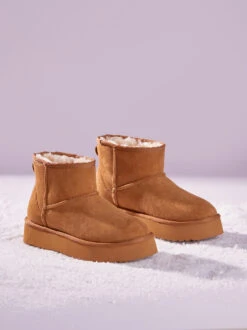 Cloud Wide Width Booties