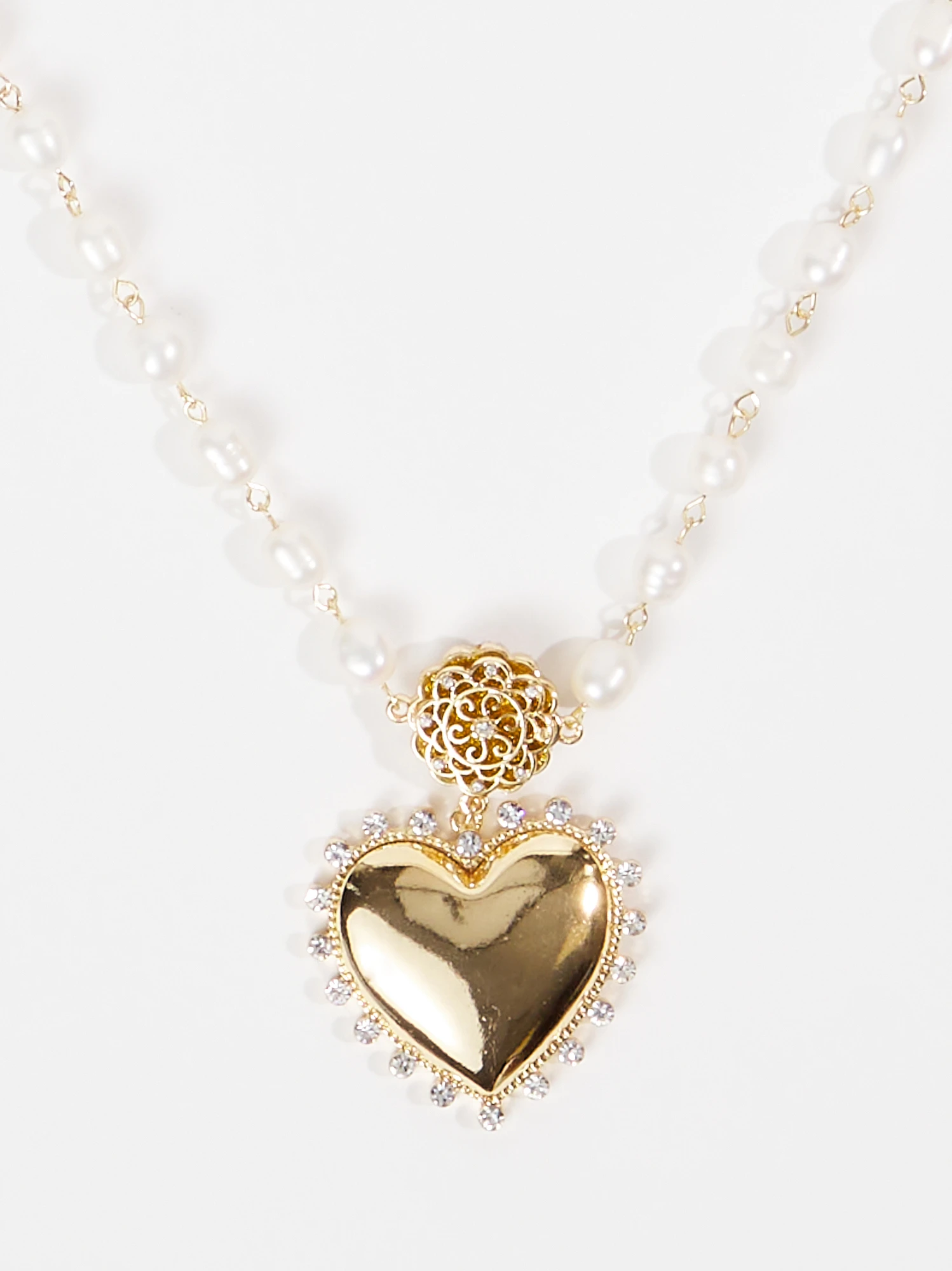 Camila Pearl Heart Necklace 3 Camila Pearl Heart Necklace - Image 3