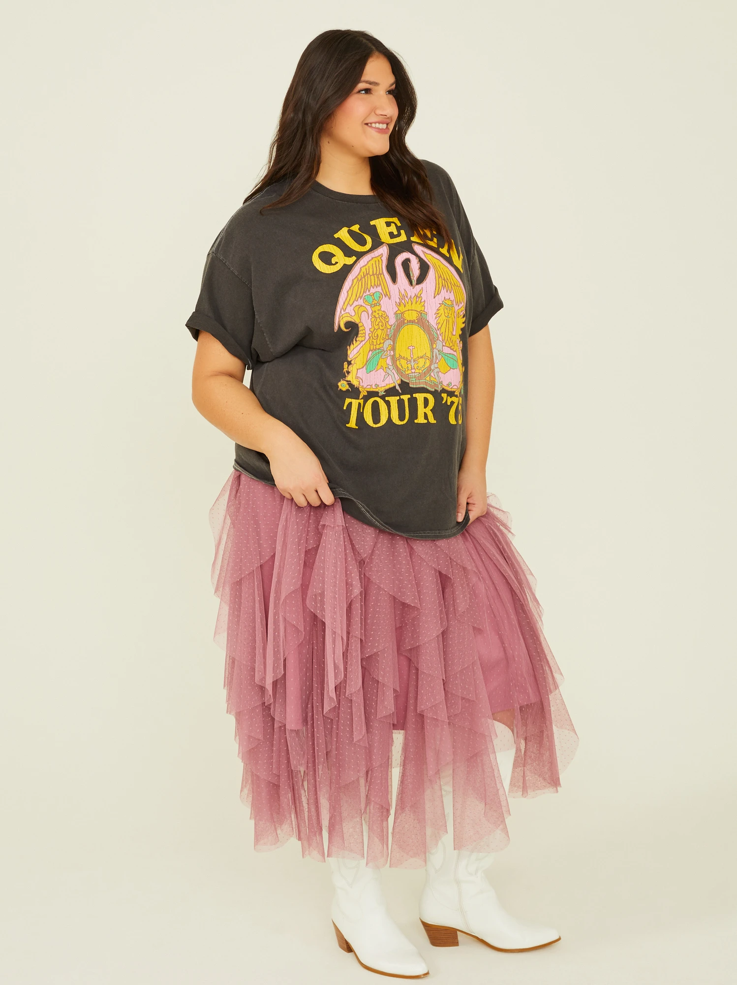 Queen Tour Oversized Tee 3 Queen Tour Oversized Tee - Image 3